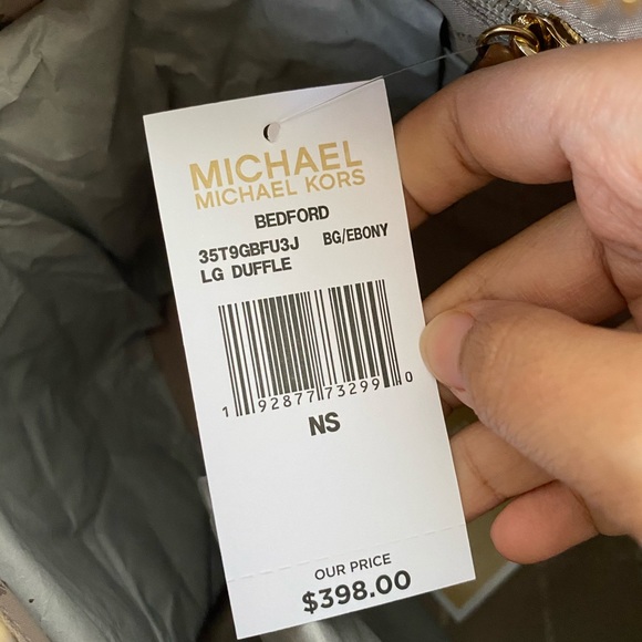 Michael Kors Bedford Large Duffle Satchel - Picture 7 of 9